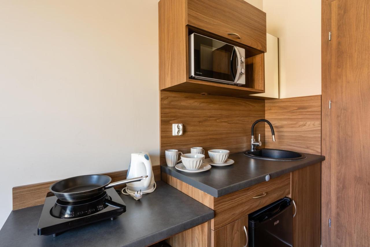 Noclegijarocin Bed & Breakfast Ngoại thất bức ảnh